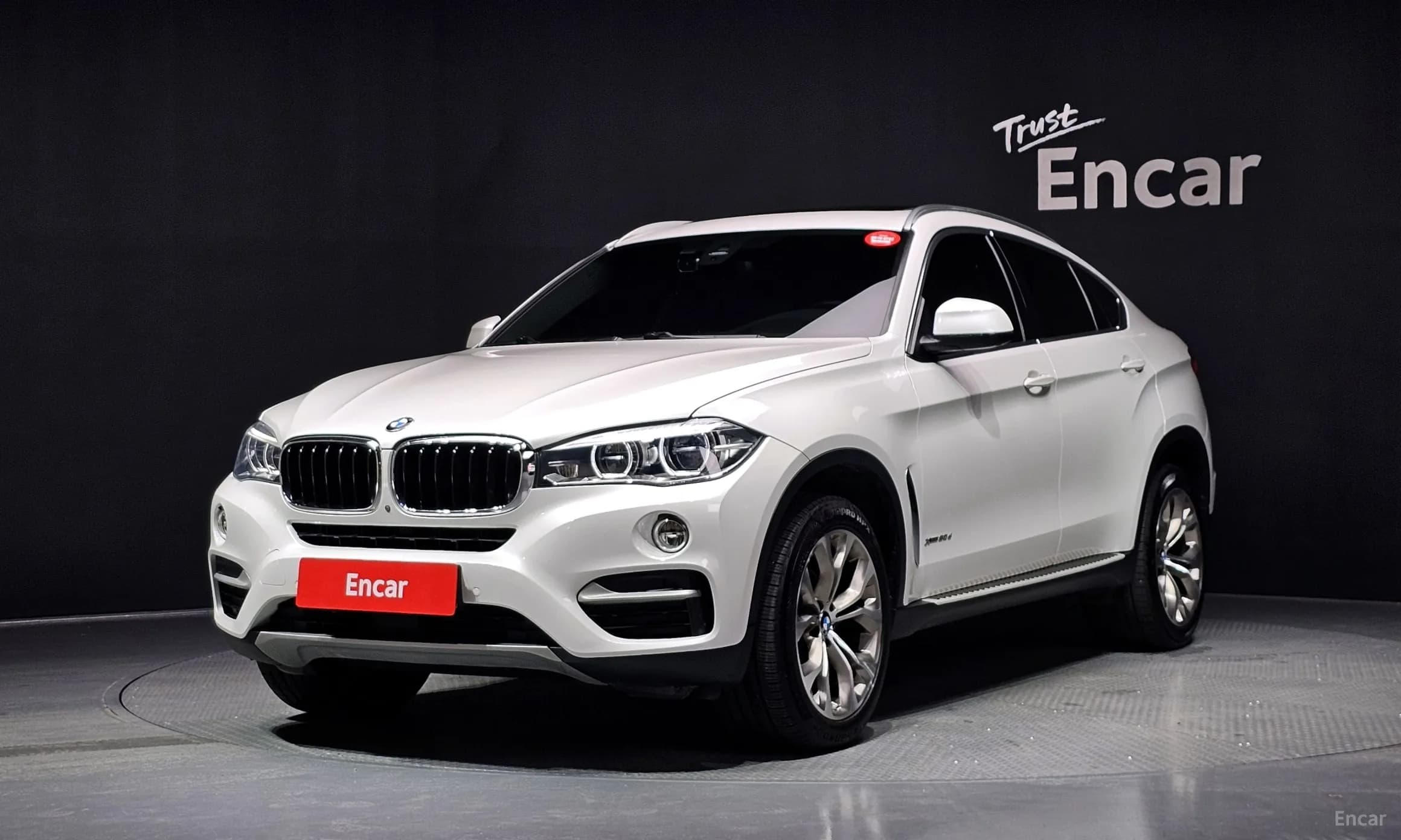 X6 (F16)