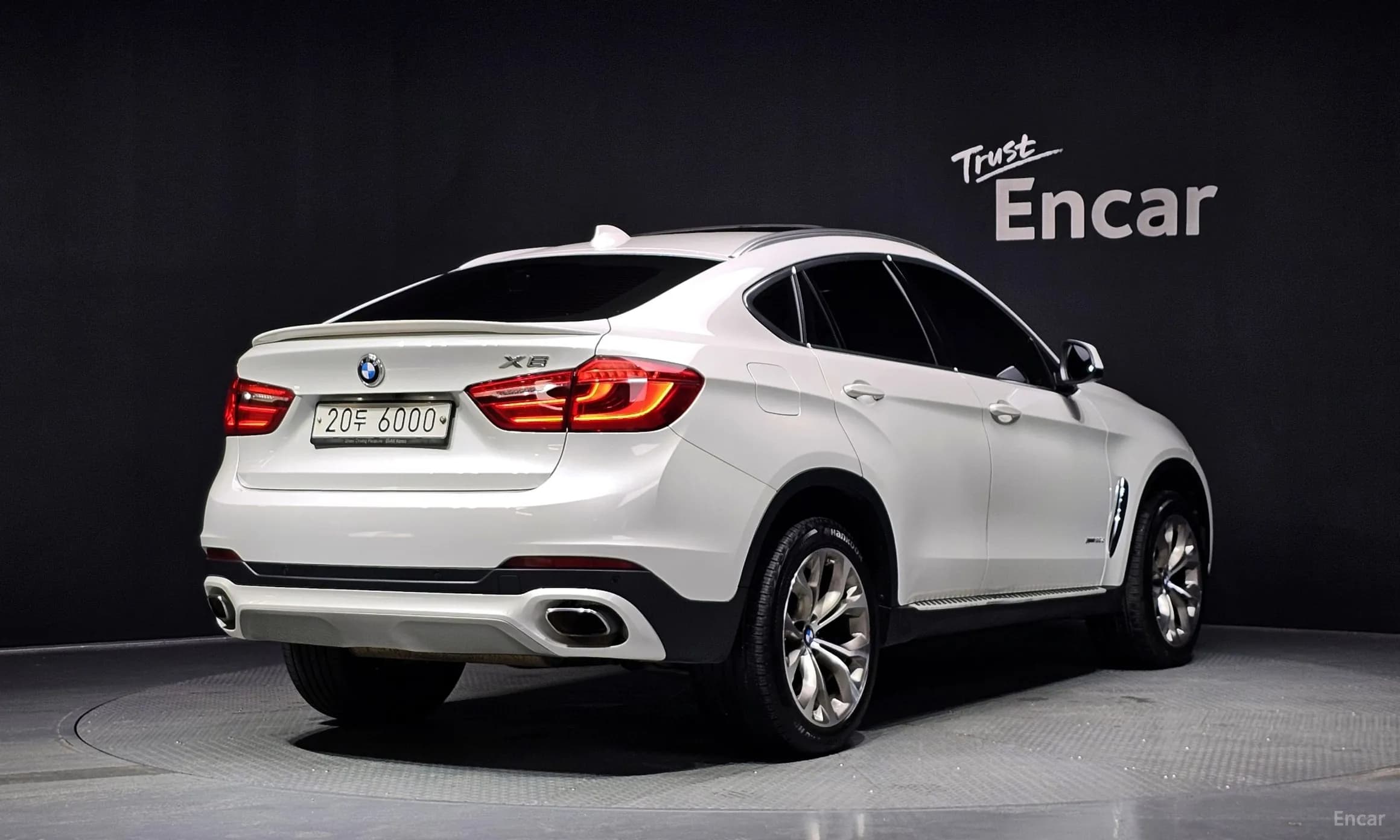 X6 (F16)