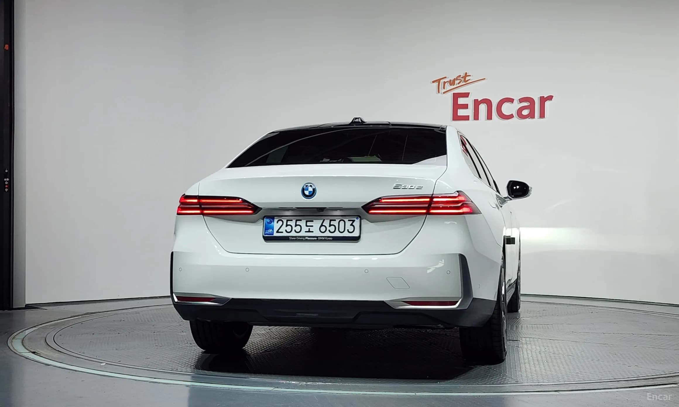 5 Series (G60)