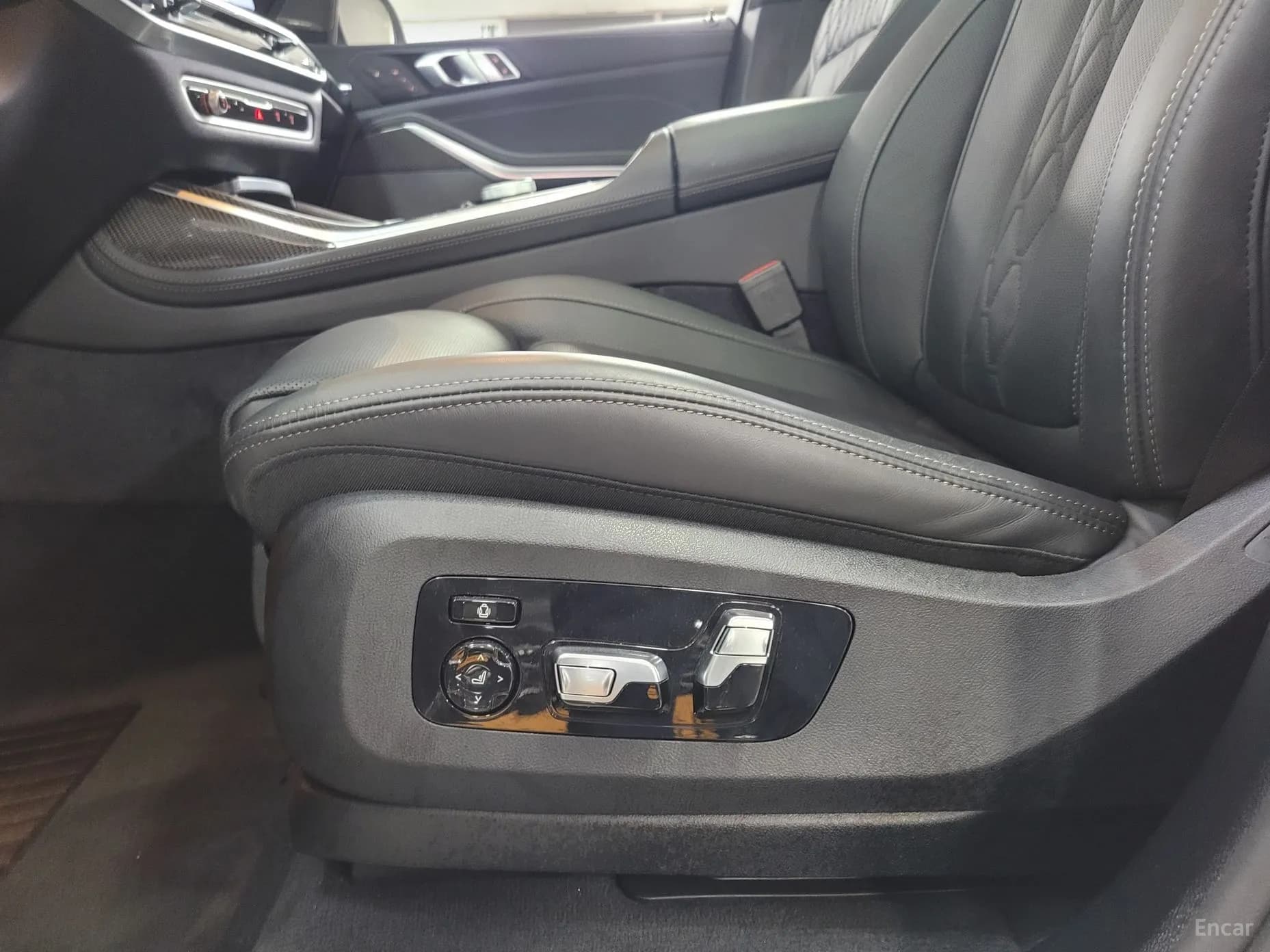 X7 (G07)