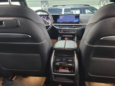 X7 (G07)