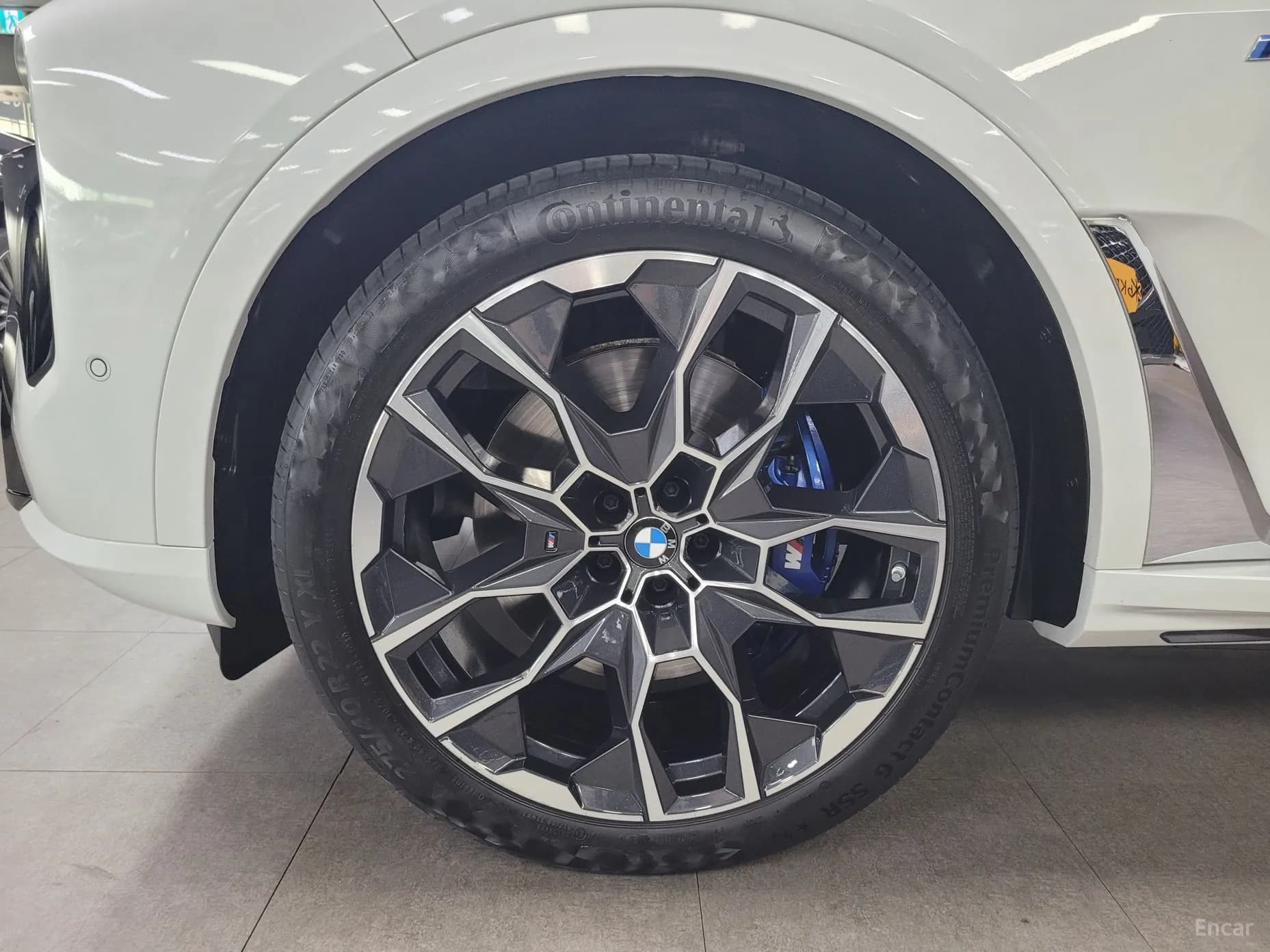 X7 (G07)