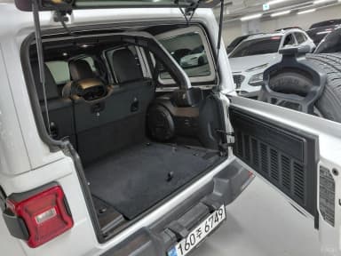 Wrangler (JL)