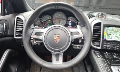 New Cayenne