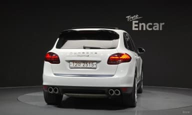 New Cayenne
