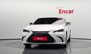 ES300h 7th Generation