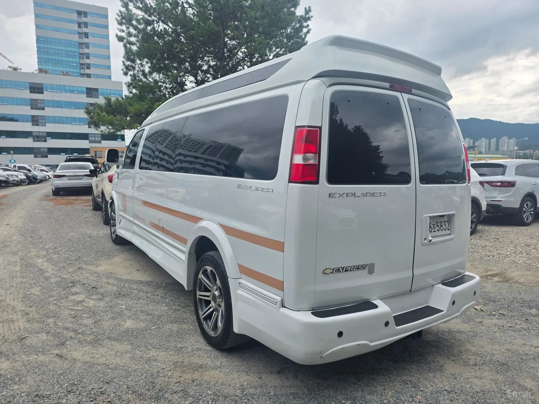 Express Van