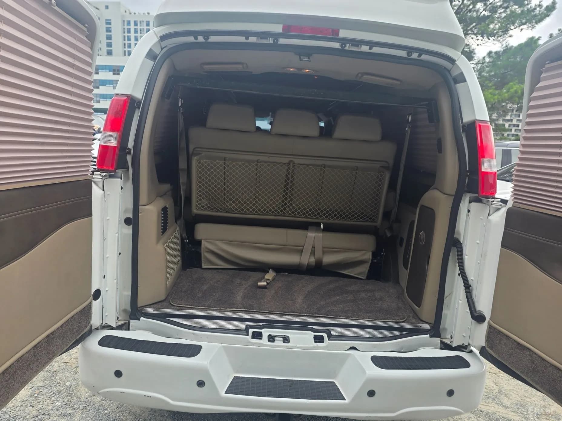Express Van