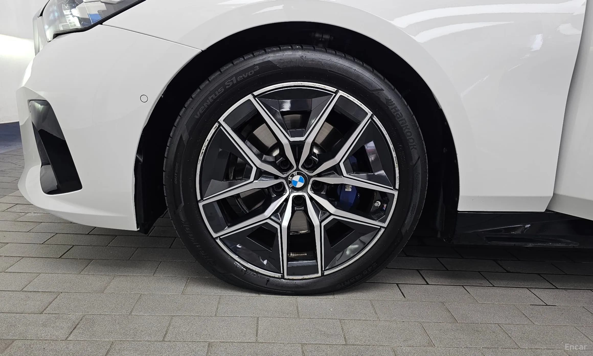 5 Series (G60)