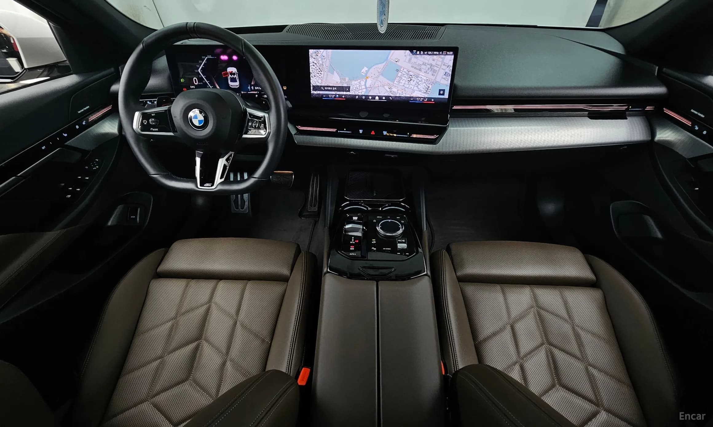 5 Series (G60)