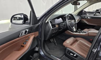 X5 (G05)