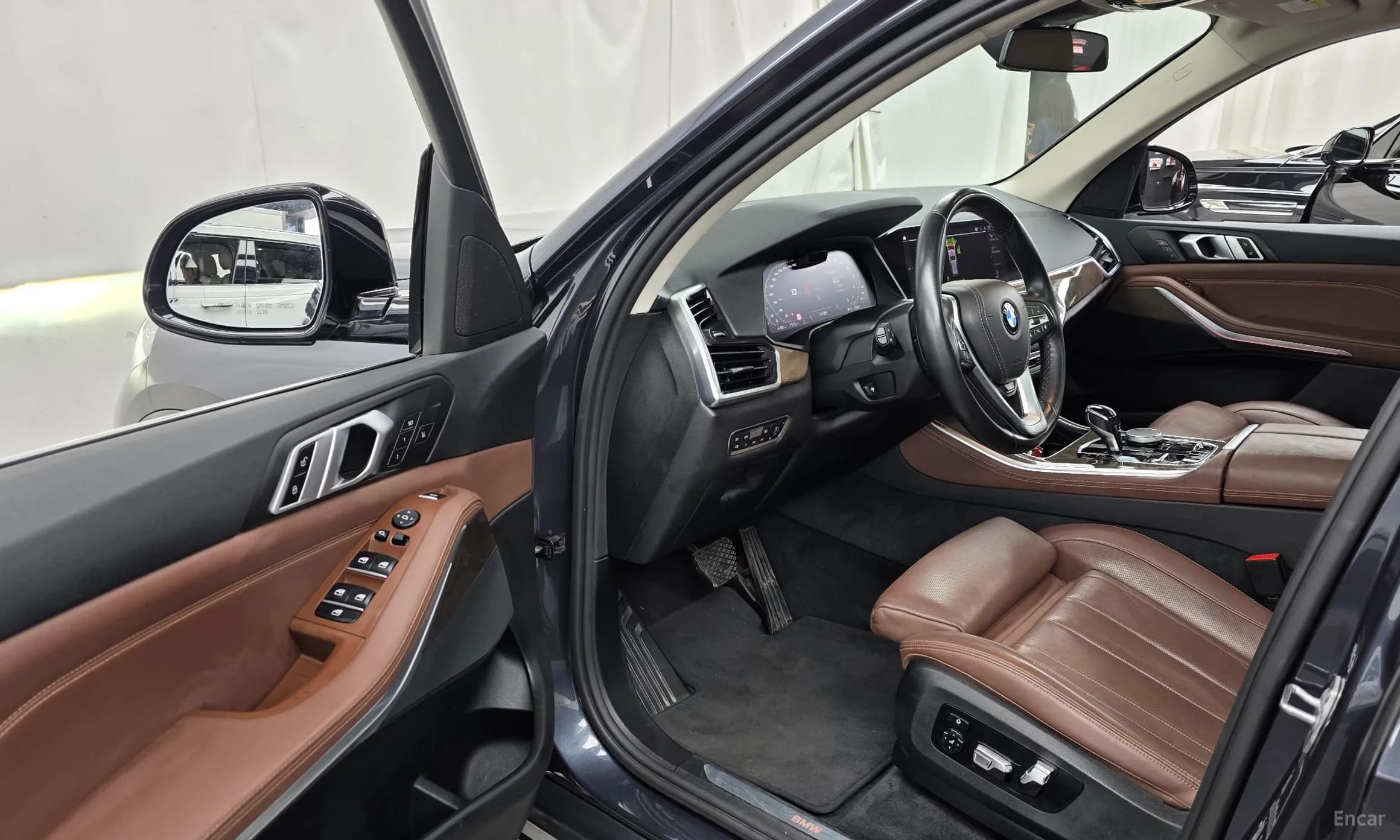 X5 (G05)