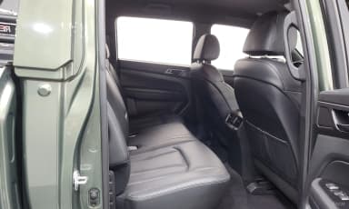 Rexton Sports Khan
