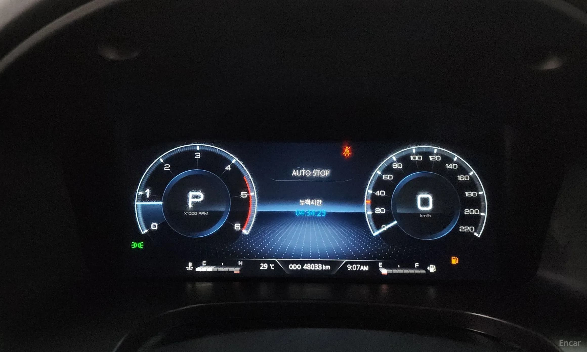 Rexton Sports Khan
