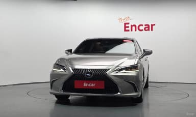 ES300h 7th Generation
