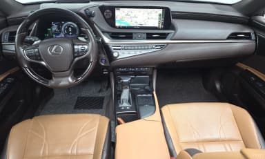 ES300h 7th Generation