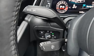 R8 (4S)