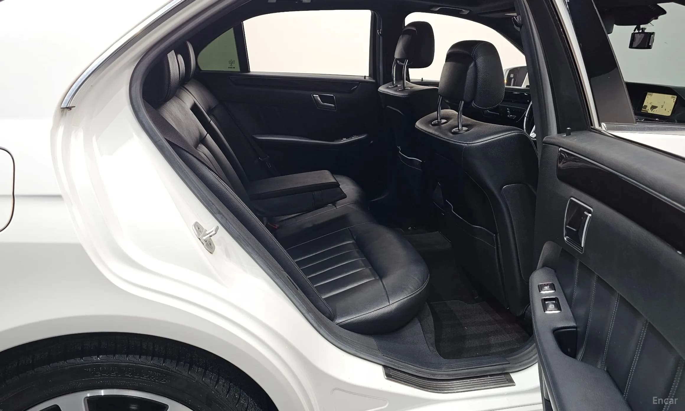 E-Class W212