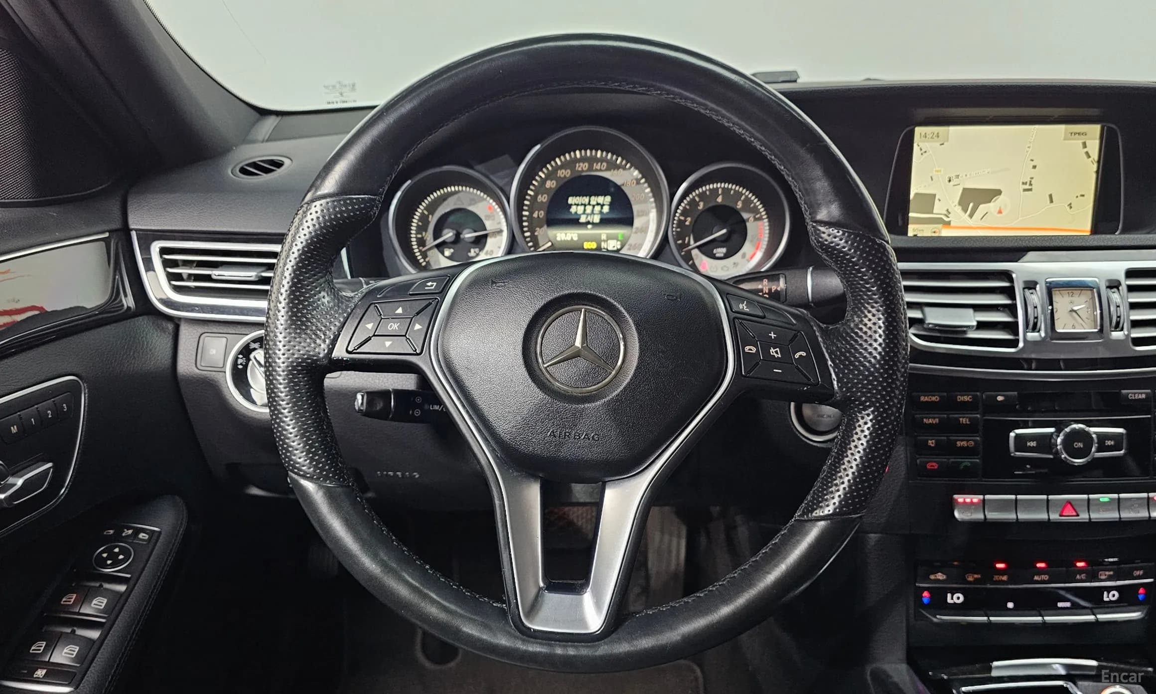 E-Class W212