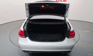 E-Class W212
