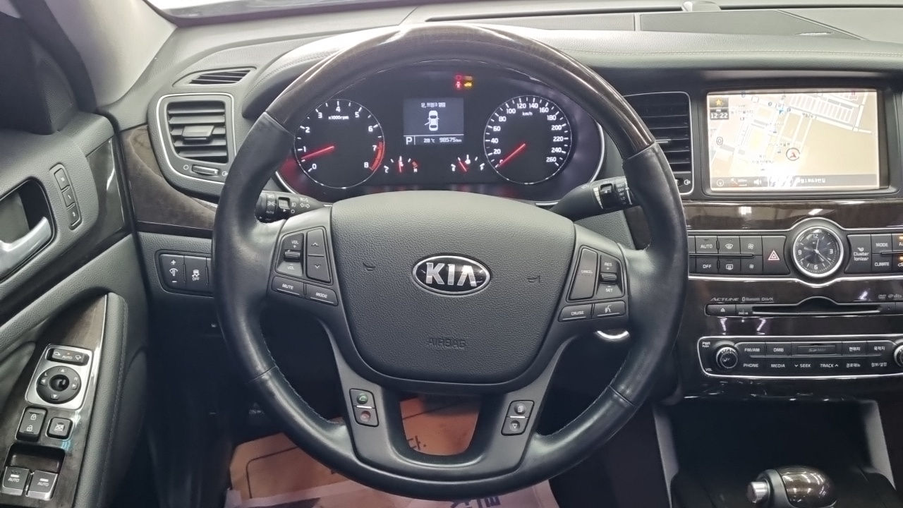 K7