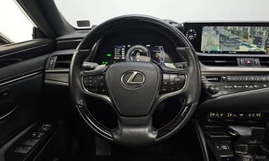 ES300h 7th Generation