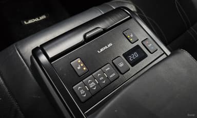 ES300h 7th Generation