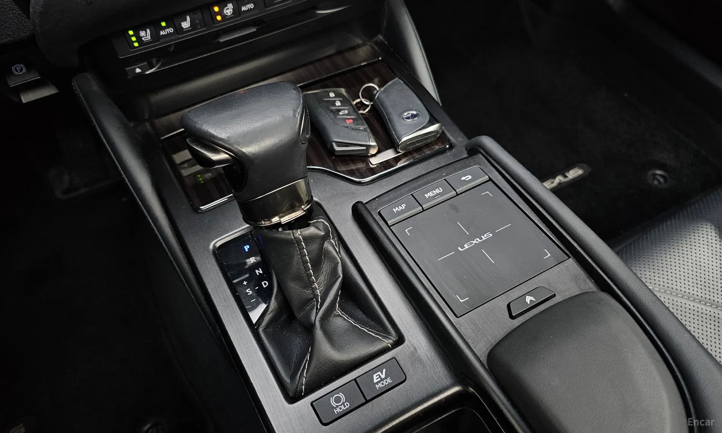 ES300h 7th Generation