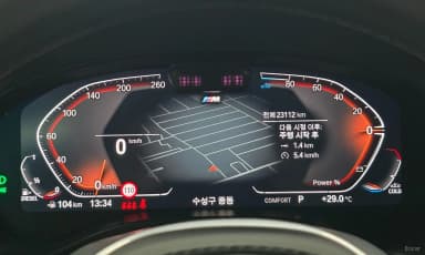 X3 (G01)