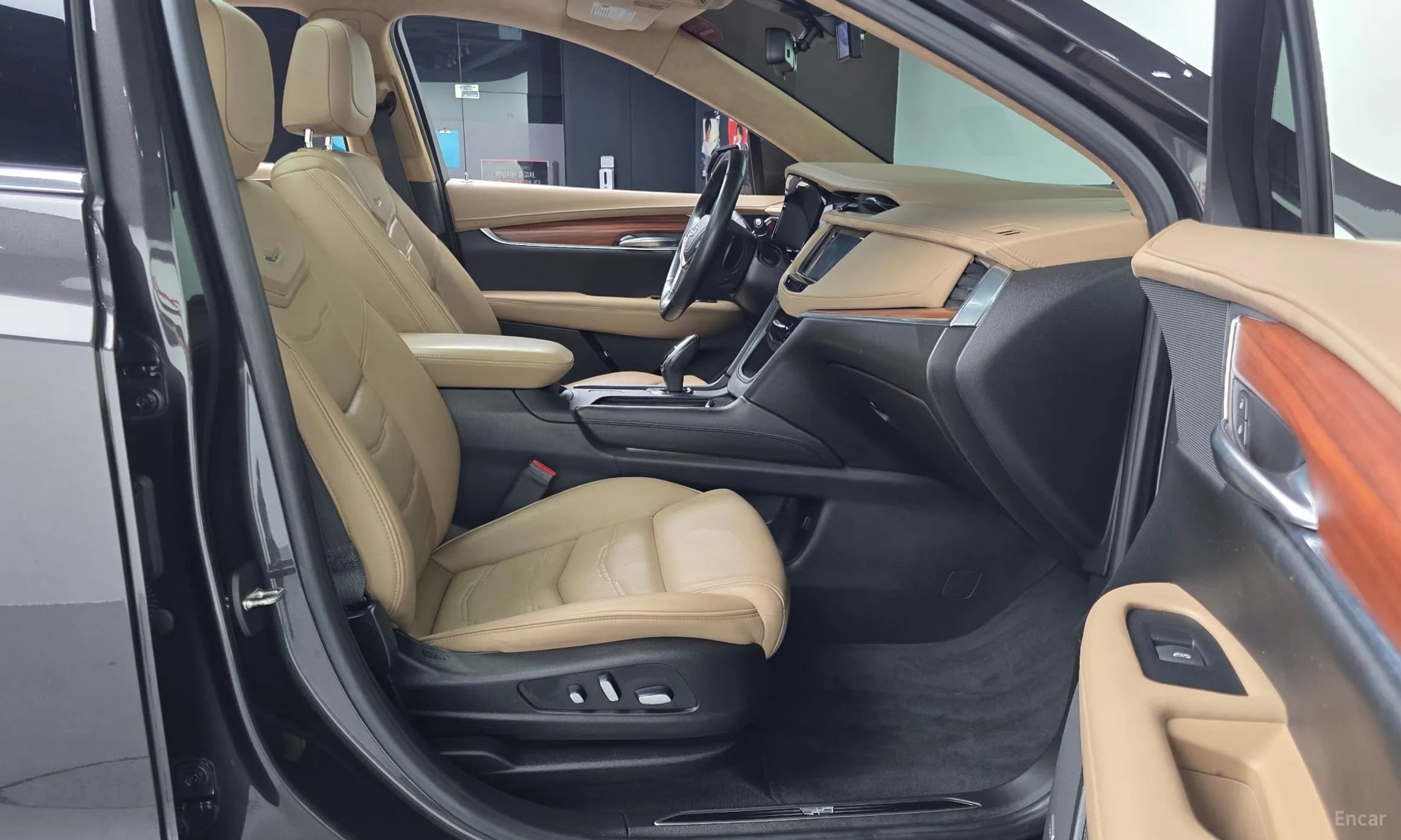 XT5