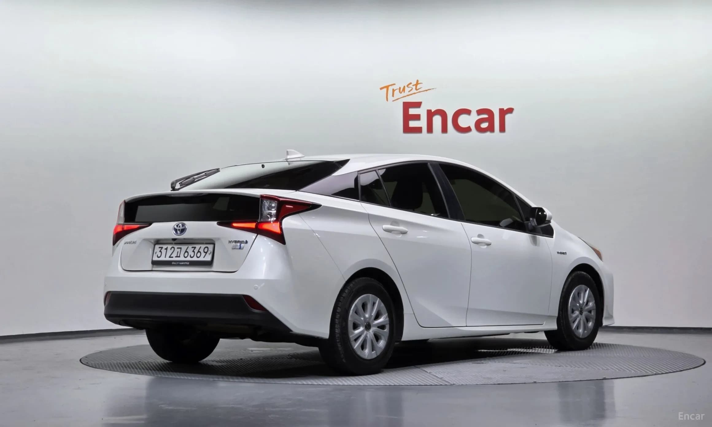 Prius 4th Generation