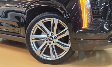 Escalade 5th Generation