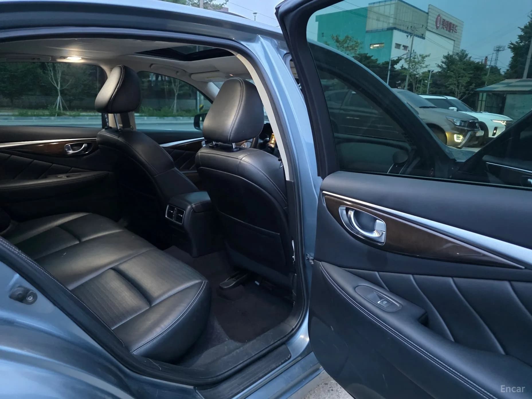 Q50