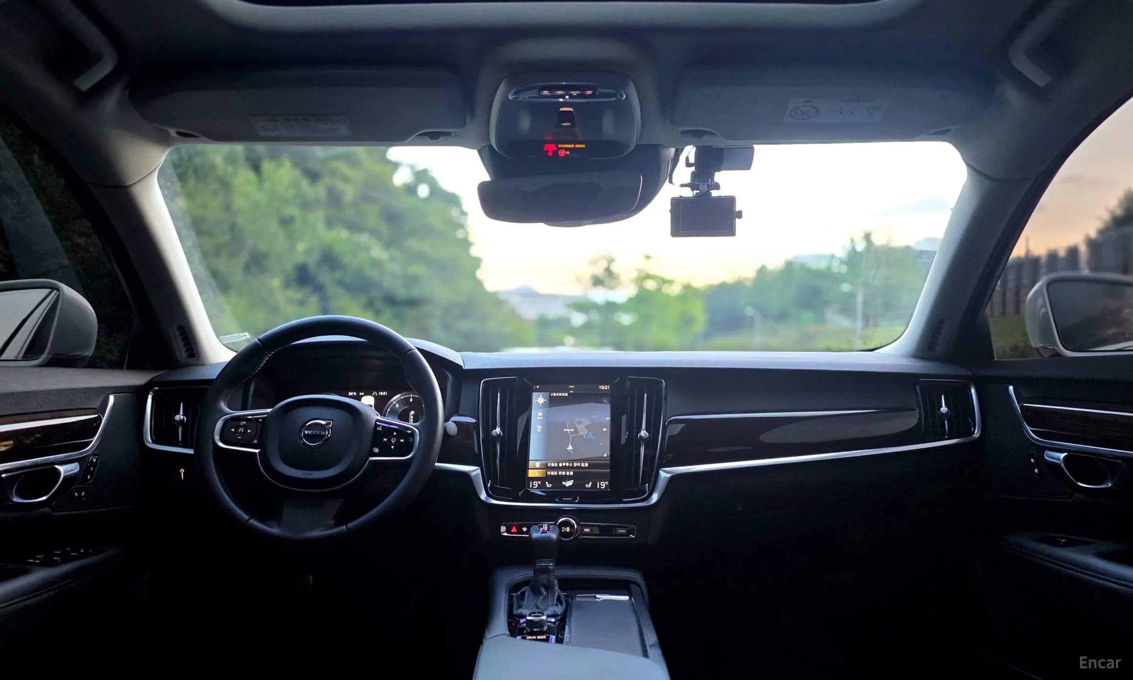 S90