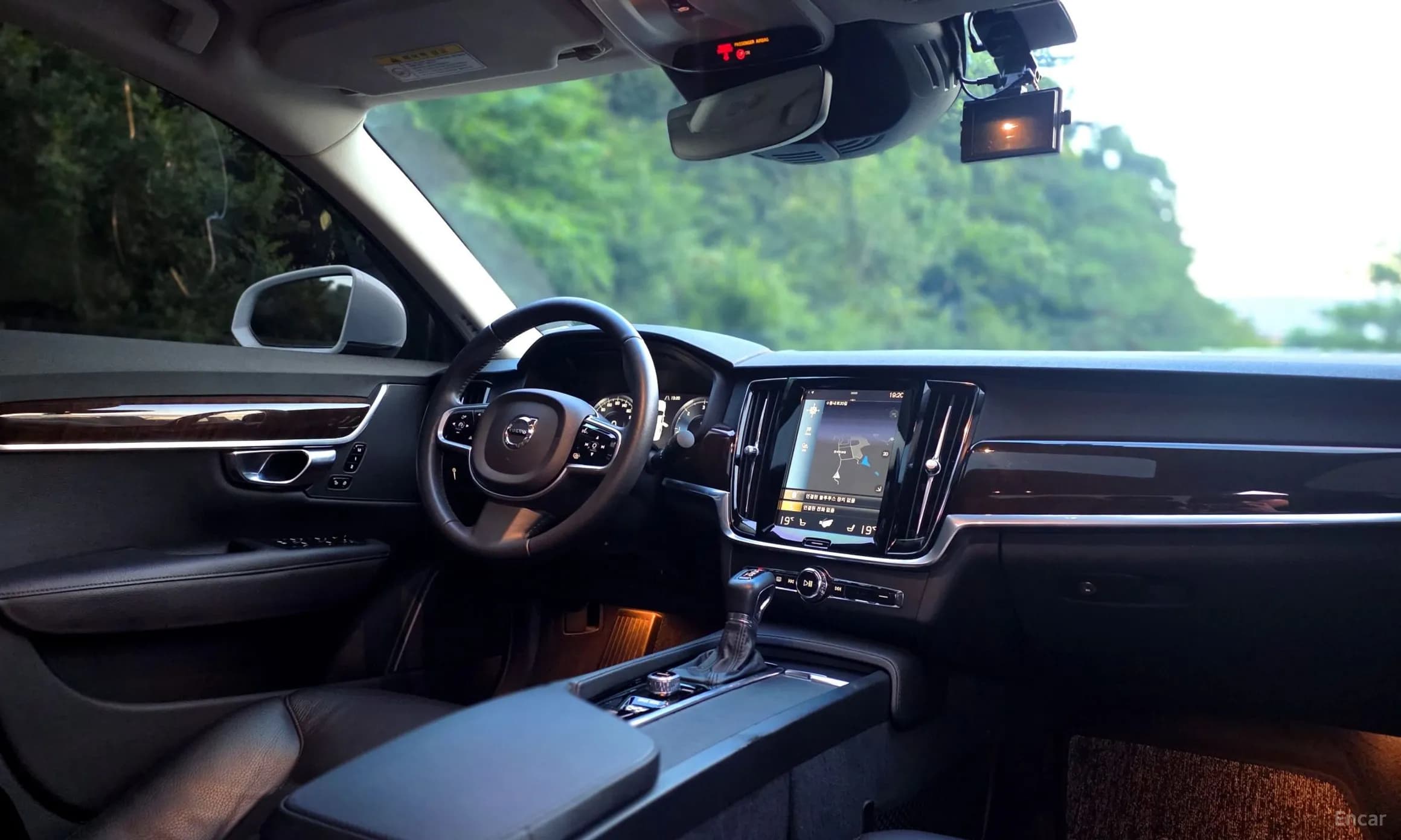 S90