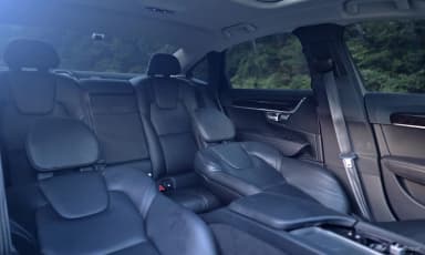 S90