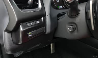 UX250h