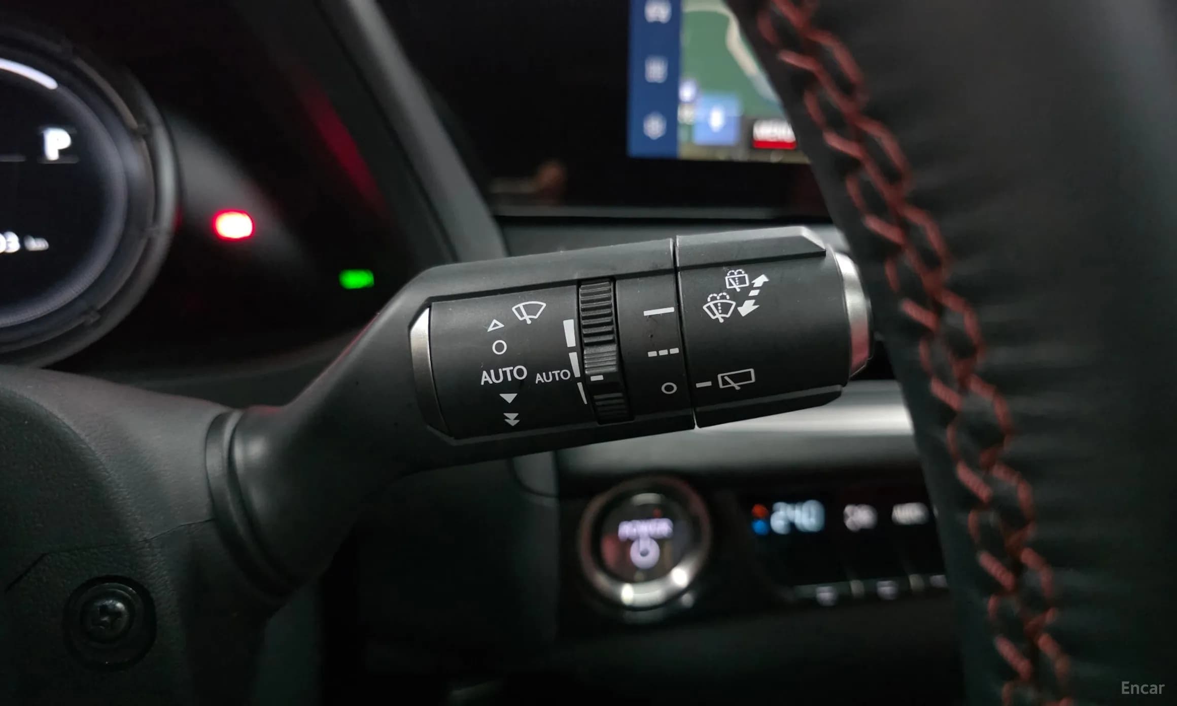 UX250h