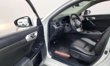 CT200h