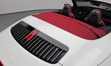 911 (992)