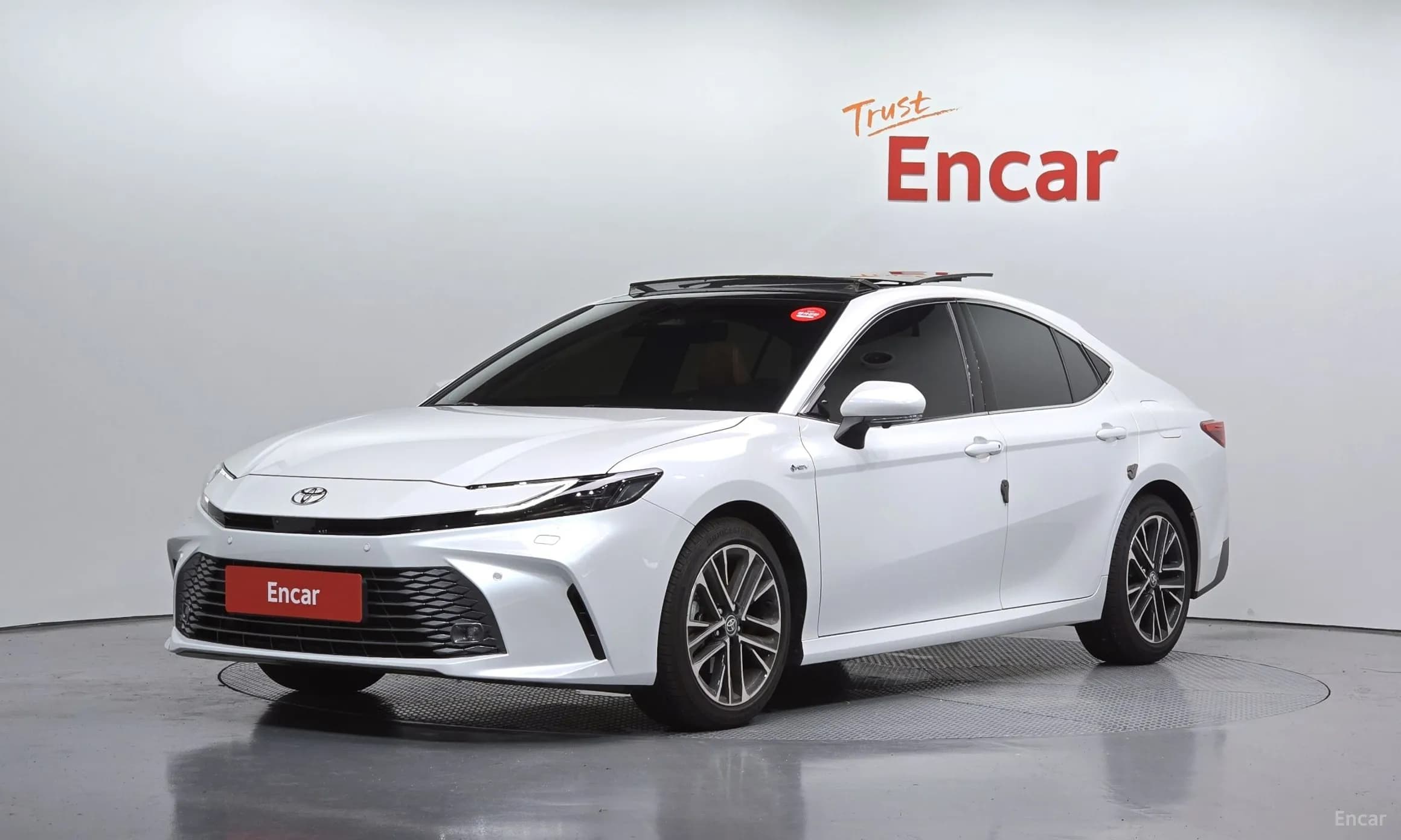 Camry (XV80)