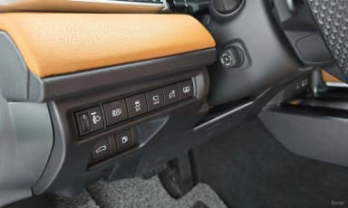 Camry (XV80)