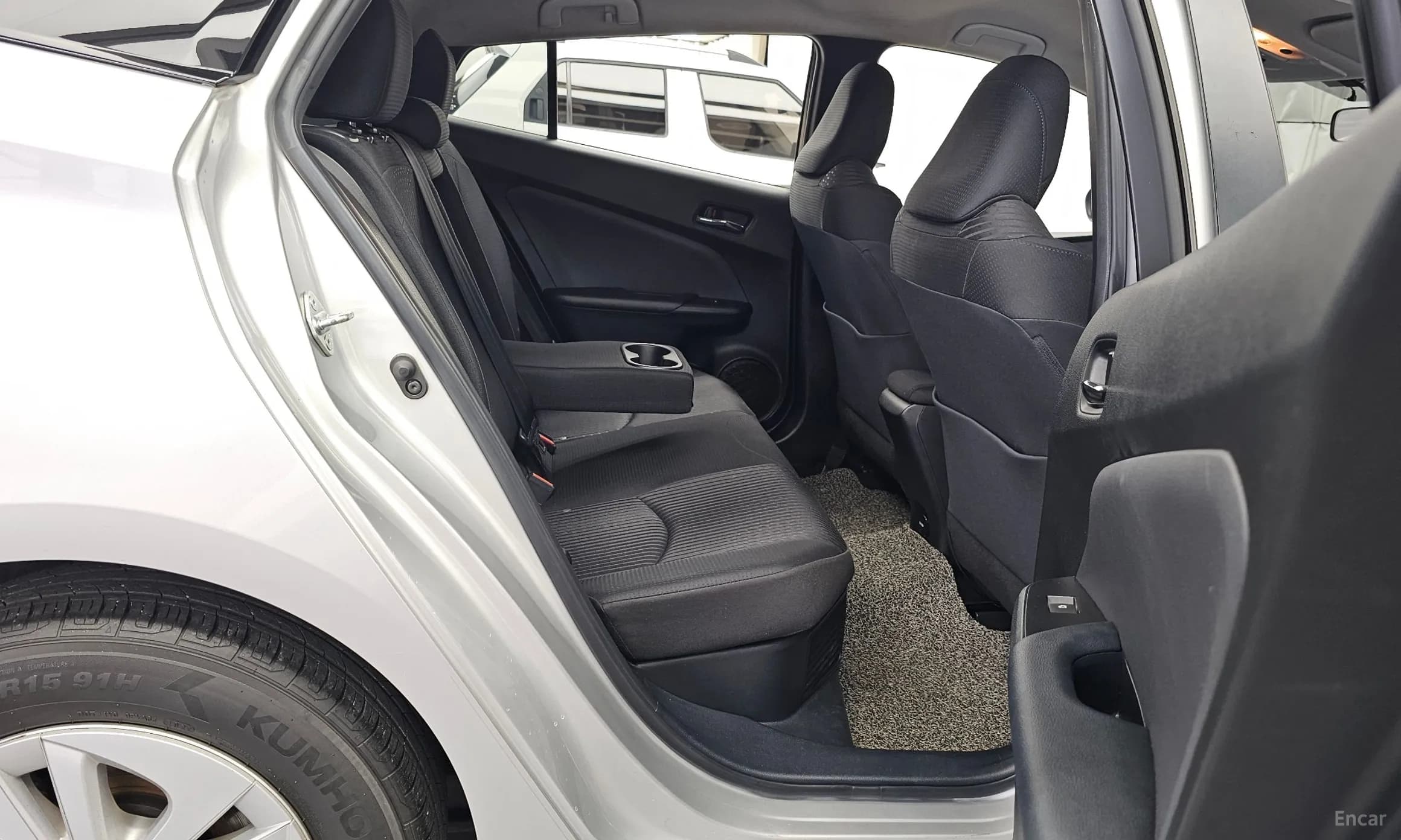 Prius 4th Generation