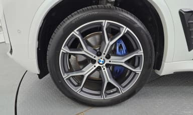 X5 (G05)
