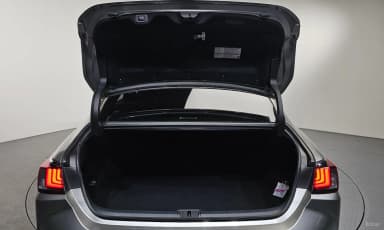 ES300h 7th Generation