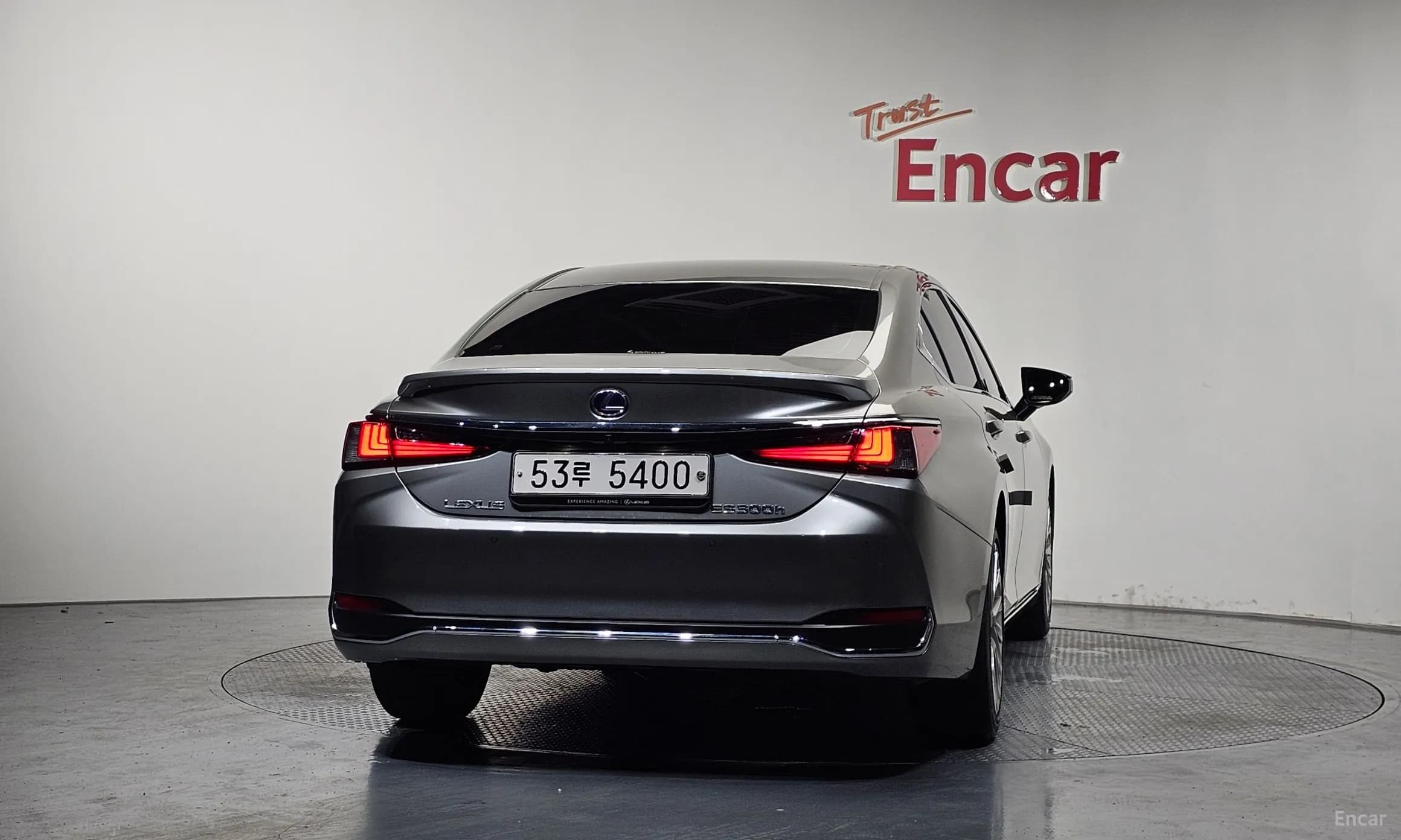 ES300h 7th Generation