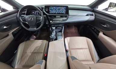 ES300h 7th Generation
