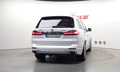 X7 (G07)