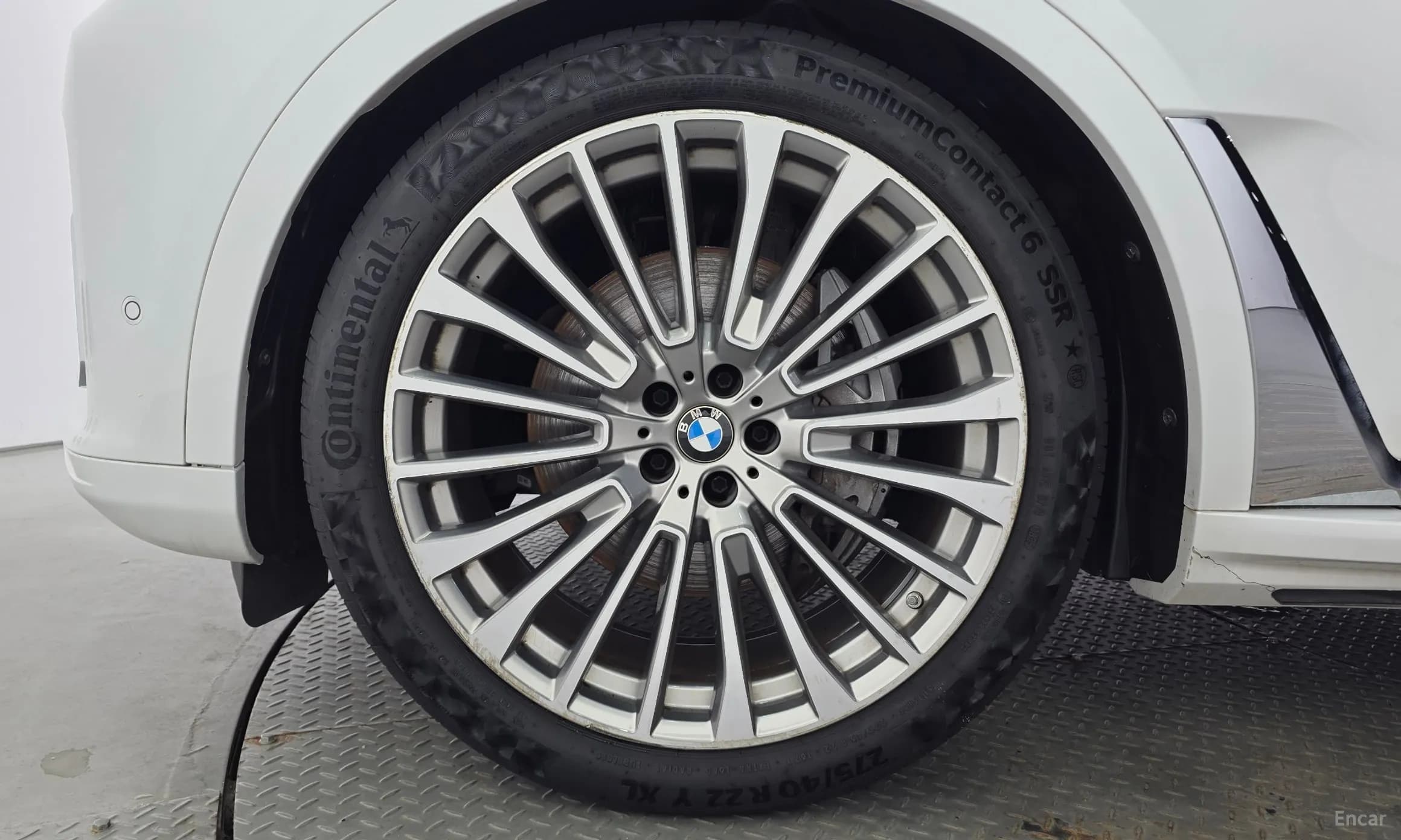 X7 (G07)