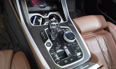 X7 (G07)